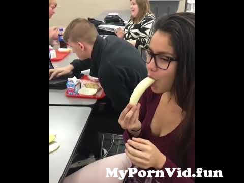 Banana girl deepthroat 