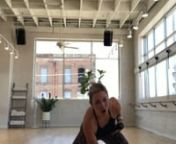 You know Jayne will take you through a killer arm workout! Optional equipment: weights. Playlist: https://open.spotify.com/playlist/2v0sON1iETZnzMPmoKwYhB?si=LGxX-NTjSkWHPcwgU8V5nAnnWeighted side lunge w low row nWeighted plie across the body n(3x) nHold in plie nlat pulls nRenegade rows nPulse w/ heel liftnAlt. bicep curls w/ alt heel lift nPulse w/ heel liftnRight Lung nChest flynOpt. to add a leg lift nPlie nT arms nAdd a cirle front &amp; back nLeft Lung nHammer curls w/ tricep kickback nBas