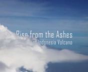 Bromo，被称为地球上唯一存在的月球表面，它是一座火山。 当你攀登一座活火山的时候，远在百里，它便用尘埃封锁你的耳目，用硫氧化物的味道刺探你的坚决。它不负盛名，风光无限，但对于行者，唯有穿越尘埃，才能领略。 2013年8月，用一周的时间，我们穿越了横跨整个印尼的三座活火山，1500公里的航班，700公里的铁路线，300公里的公路线，150公里的徒步行走，攀岩，跃