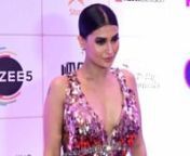 Bigg Boss fame Pavitra Punia dazzles in a rose gold sequined gown at Indian telly Awards 2019. The who’s who of Indian television industry attended the grand award night that took place in Mumbai. The popular celebrities who walked the red carpet were Jennifer Winget, Divyanka Tripathi, Hina Khan, Erica Fernandes, Parth Samthaan, Vikas Gupta among others. All of them looked their fashionable best but some appearances stood apart from the lot. In an all-shimmer décolletage cocktail gown with s
