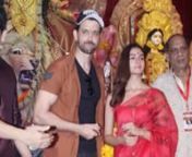 Alia BhattWATCH. In this throwback video, we see Hrithik Roshan and Alia Bhatt seeking Maa Durga&#39;s blessings and how the duo visited the famous Sarbojanin Durga Puja Samiti pandal in Juhu, Mumbai. Filmmaker Ayan Mukerji accompanied them to the pandal and the two shining stars worshipped the goddess. It was a starry festive affair as Hrithik and Alia met actress Kajol, Rani Mukerji, Tanishaa, Sharbani Mukerji, Tanuja, Deb Mukherjee and others present there. Once again the ladies were dressed in