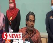 A potential new wave of Covid-19 infection may emerge sooner than earlier forecast, says Health Minister Khairy Jamaluddin.&#60;br/&#62;&#60;br/&#62;He told reporters after opening the otorhinolaryngology centre and sleep laboratory at the Rembau Hospital, Negri Sembilan on Thursday.&#60;br/&#62;&#60;br/&#62;Read more at https://bit.ly/3ncmi2E&#60;br/&#62;&#60;br/&#62;WATCH MORE: https://thestartv.com/c/news&#60;br/&#62;SUBSCRIBE: https://cutt.ly/TheStar&#60;br/&#62;LIKE: https://fb.com/TheStarOnline