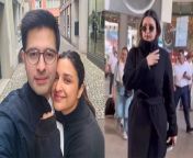 Parineeti Chopra&#39;s Look in a Black Trench Coat Sparks Pregnancy Buzz, Here&#39;s What We Know.Watch video to know more &#60;br/&#62; &#60;br/&#62; &#60;br/&#62;#ParineetuChopra #Pregnancy #ViralVideo&#60;br/&#62;~HT.178~PR.128~ED.141~