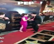 Donny Pangilinan takes the lid off his Eastwood City Walk Of Fame 2024 Star. He is joined here by his mom Maricel Laxa. #PEPnews #NewsPH #EntertainmentNewsPH #fyp&#60;br/&#62;&#60;br/&#62;Video: Bong Godinez&#60;br/&#62;&#60;br/&#62;Subscribe to our YouTube channel! https://www.youtube.com/@pep_tv&#60;br/&#62;&#60;br/&#62;Know the latest in showbiz at http://www.pep.ph&#60;br/&#62;&#60;br/&#62;Follow us! &#60;br/&#62;Instagram: https://www.instagram.com/pepalerts/ &#60;br/&#62;Facebook: https://www.facebook.com/PEPalerts &#60;br/&#62;Twitter: https://twitter.com/pepalerts&#60;br/&#62;&#60;br/&#62;Visit our DailyMotion channel! https://www.dailymotion.com/PEPalerts&#60;br/&#62;&#60;br/&#62;Join us on Viber: https://bit.ly/PEPonViber&#60;br/&#62;&#60;br/&#62;Watch us on Kumu: pep.ph