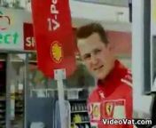 Michael Schumacher plays a prank on a gas station customer. Like on the F1, Schumacherhave entire professional team in a gas station. drivers just laugh.