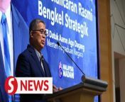 National Unity Minister Datuk Aaron Ago Dagang on Wednesday (March 20) said there is a need to refocus the direction of the Malaysian Indian Transformation Unit (Mitra), considering that the agency is now under the purview of the National Unity Ministry.&#60;br/&#62;&#60;br/&#62;Read more at https://tinyurl.com/3xz7a65m&#60;br/&#62;&#60;br/&#62;WATCH MORE: https://thestartv.com/c/news&#60;br/&#62;SUBSCRIBE: https://cutt.ly/TheStar&#60;br/&#62;LIKE: https://fb.com/TheStarOnline