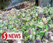 Former deputy home minister Datuk Seri Ismail Mohamed Said has admitted that he is responsible for the mass dumping of rice and other food items at a garbage disposal site in Temerloh, Pahang.&#60;br/&#62;&#60;br/&#62;This comes after a video showing mounds of food discarded at a garbage site went viral on social media.&#60;br/&#62;&#60;br/&#62;Read more at https://tinyurl.com/yeyjfm4c&#60;br/&#62;&#60;br/&#62;WATCH MORE: https://thestartv.com/c/news&#60;br/&#62;SUBSCRIBE: https://cutt.ly/TheStar&#60;br/&#62;LIKE: https://fb.com/TheStarOnline