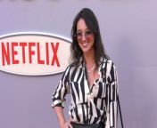 https://www.maximotv.com &#60;br/&#62;B-roll footage: Actress Karalynn Dunton attends the red carpet premiere of Netflix&#39;s &#39;Unfrosted&#39; at the Egyptian Theatre in Los Angeles, California, USA, on Tuesday, April 30, 2024. This video is only available for editorial use in all media and worldwide. To ensure compliance and proper licensing of this video, please contact us. ©MaximoTV