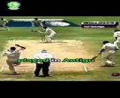 There have been four instances in cricket history when all 11 players bowled in a single innings. One such match was the 2002 West Indies vs India Test played in Antigua. Like the other three instances, this match also ended in a draw. However, this particular test was remarkable for a special reason. During the match, Anil Kumble broke his jaw when a delivery from Mervyn Dillon hit him. Despite being severely injured and spitting blood, Kumble batted for another 20 minutes before eventually being caught by Chanderpaul. Everyone expected him to go to the hospital. However, to everyone’s surprise, he came out to bowl with his face bandaged and bowled for 14 consecutive overs, eventually capturing the prized wicket of the West Indies legend, Brian Charles Lara.