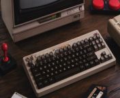 8BitDo Retro Mechanical Keyboard - C64 Edition from retro nudism
