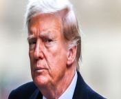 Donald Trump's repeated blunders have doctors worried he might be suffering from dementia from doctor ne pasant ki gand mari