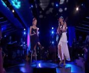 Maddie Poppe and Colbie Cailatt sing &#92;