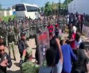 Clashes have erupted between African migrants and the Mexican National Guard in the southern city of Tapachula, near Guatemala, more than a week after officials sealed off the main entrance of a holding facility there.