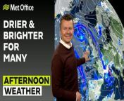 Sunshine across the UK today, some showers to the west and cloud at times at eastern coasts. Below freezing temperatures overnight, with mist and fog patches. Rain approaches the far southwest tomorrow early morning. – This is the Met Office UK Weather forecast for the afternoon of 03/03/24. Bringing you today’s weather forecast is Greg Dewhurst.