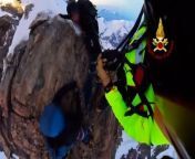 Stranded climbers rescued after getting stuck at 12,000ft summit of Italian mountainVigili del Fuoco
