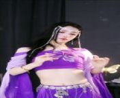 异域风情来啦A roundup of the longest-legged beauties on the internet. Here come the beauties, performing sexy dances. from sexy ranjeet kaur 3 d
