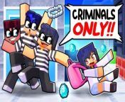 ONE GIRL in an ALL CRIMINAL School! from minecraft jenny mod