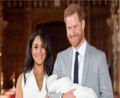 The two ways Prince Harry calmed himself during Prince Archie's birth revealed from two sissy kiss